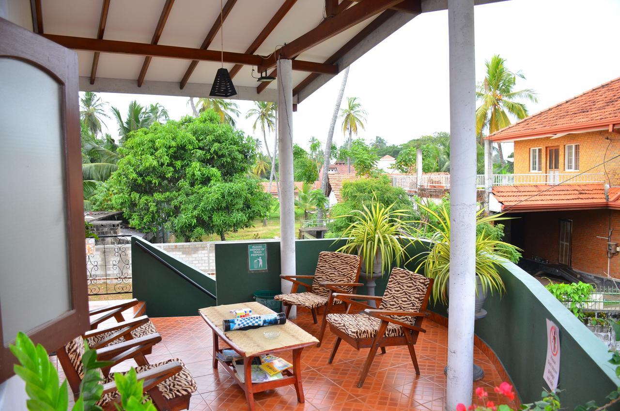 Lilly Palace Villa Guest House Negombo Exterior foto